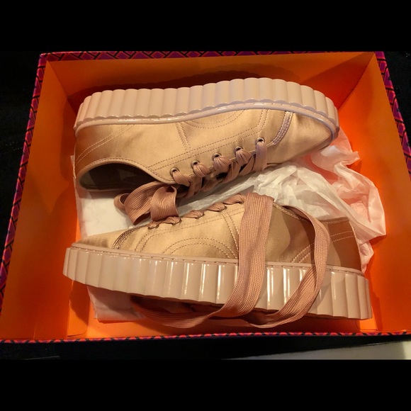 ❌SOLD❌NIB TORY BURCH Cotton/Silk Platform Scallop Shoes - Picture 12 of 13